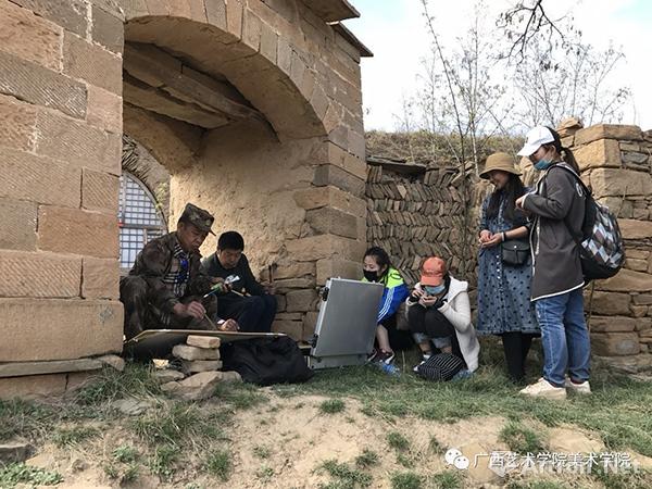 广西艺术学院美术学院水彩系副主任徐川克传授及青年西席代表受邀介入“20