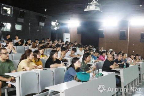 上海交通大学农业与生物学院副院长博士生导师车生泉传授来广西艺术学院构筑