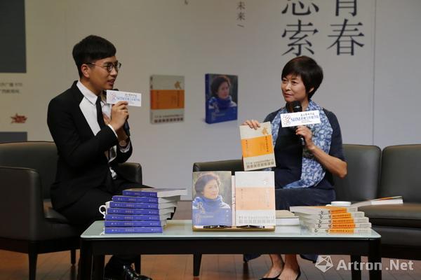 中央电视台有名节目主持人敬一丹携新书亮相广西艺术学院