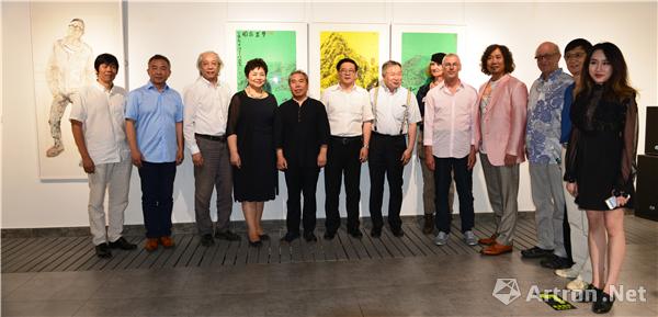 庆祝中德建交45周年 “融合”中德艺术家作品展在京开幕