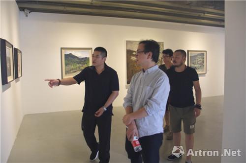 厉国军油画作品展在中国油画院举办