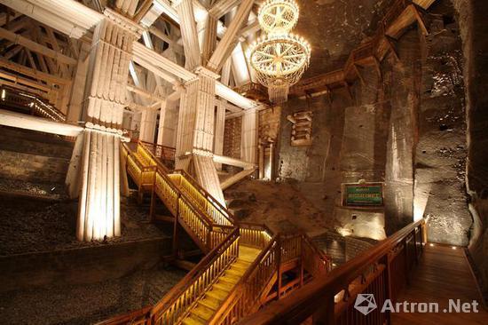 700年开采的盐矿被镌刻成博物馆 年迎接150万旅客