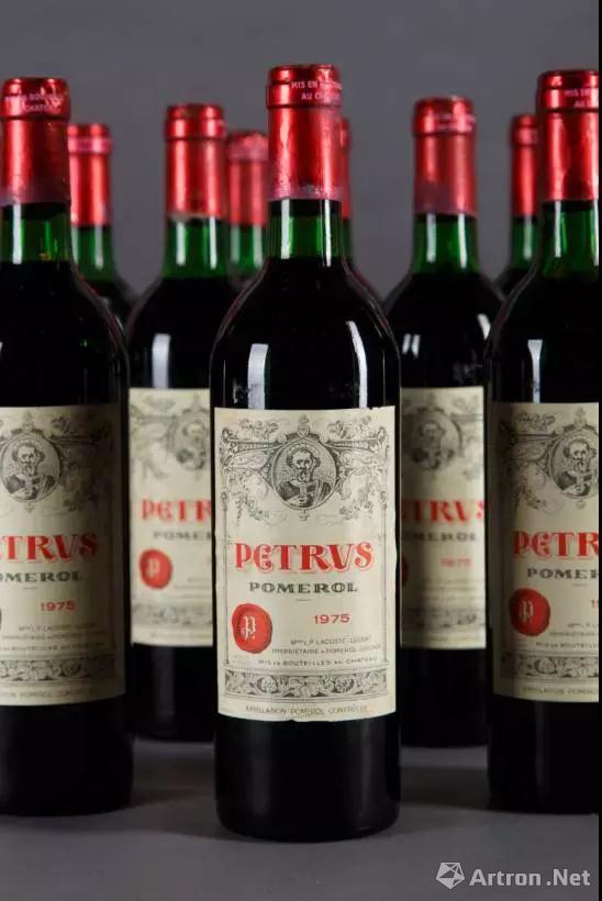 帕图斯  1975 (pétrus  1975) 原装木箱24瓶/24 bottles(2owc)