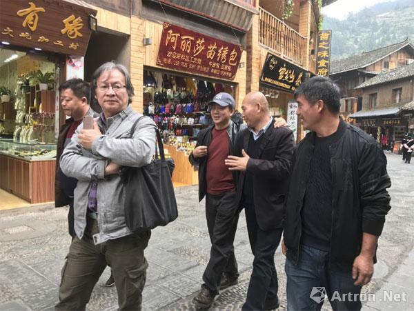 我院聂承兴院长带队赴黔东南州考察