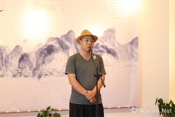 美博美术馆馆长,本次展览策划人李言老师致辞