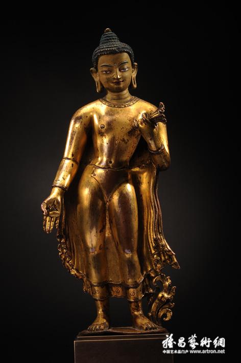 11世纪 尼泊尔 释迦牟尼立像"水月禅心—金铜佛像"是一场集合中原