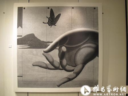 在当代艺术家陈琦版画专区"承物游心•水印凌绝",展示了他二