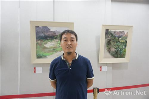 参展画家张斌