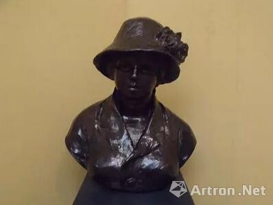 Bust of Madame Renoir