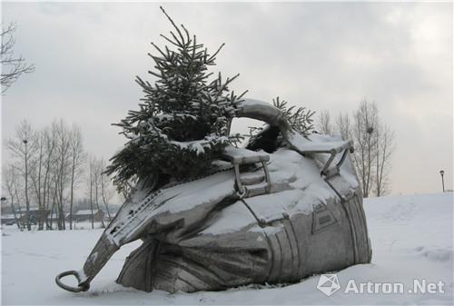 雪野中的《行囊长春站》