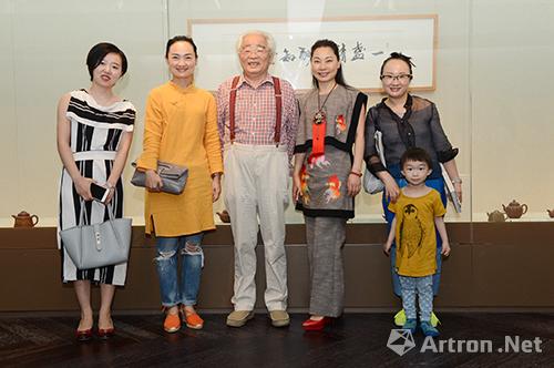 家潘鸿海,中国美术学院美术史论博士研究生导师,研究生处处长毛建波