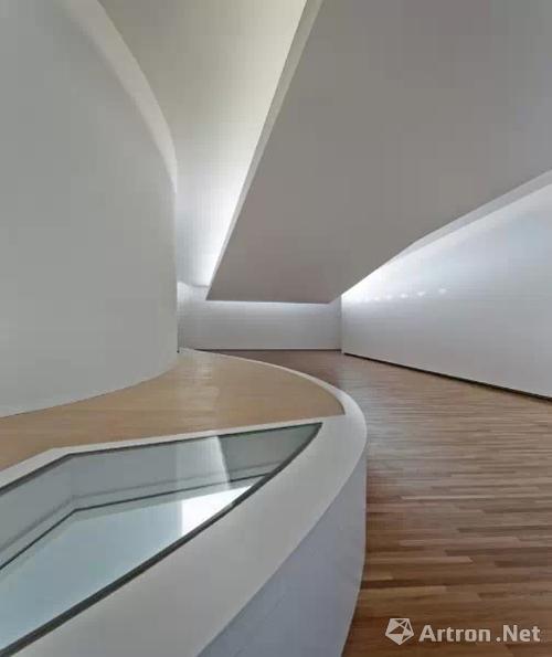 韩国拟态博物馆/alvaro siza