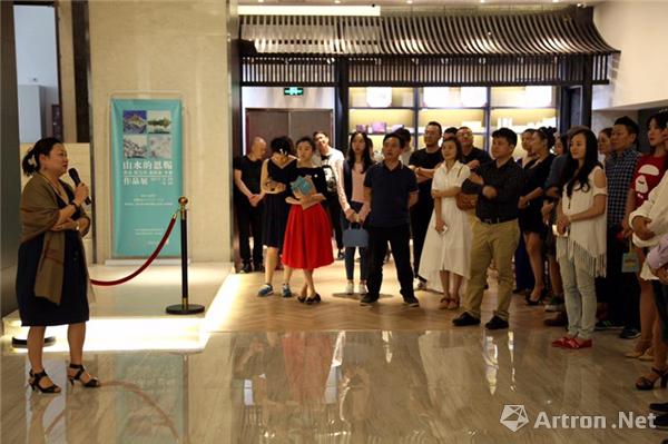 英盟艺术沙龙携手重庆两江酒店呈现“山水的恩赐”