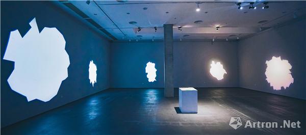 原弓深圳首展于罗湖美术馆开幕 社区广场舞如何介入精英艺术？