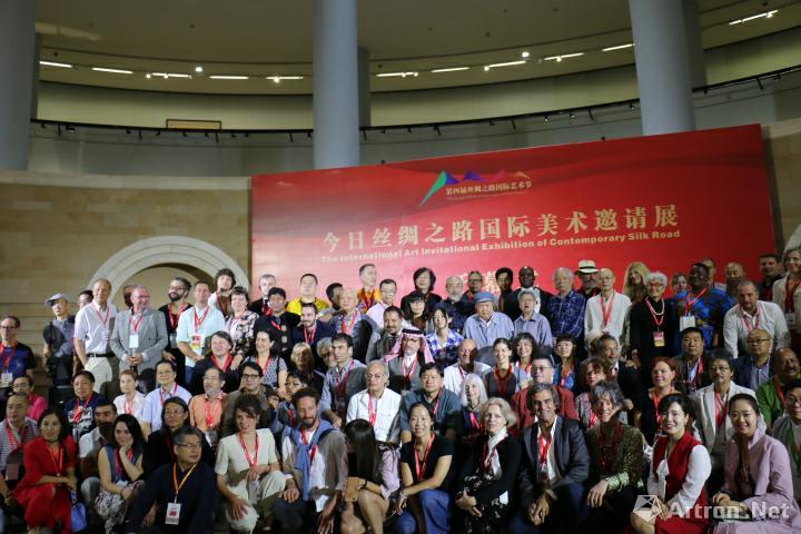 逾百余国家艺术家作品亮相西安   演绎第四届丝绸之路美术展的国际化