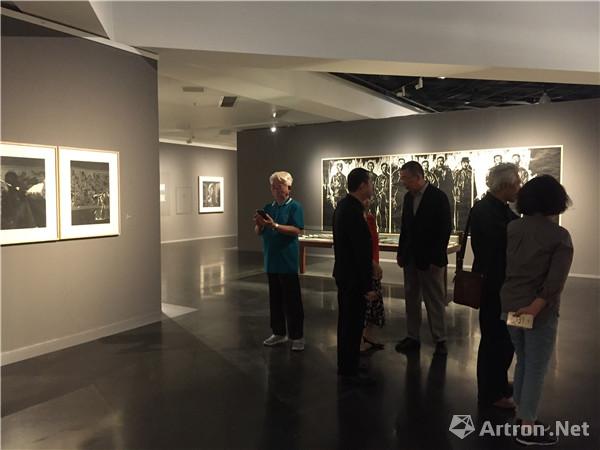 “版画100——2016年度收藏作品展”在深圳画院举办