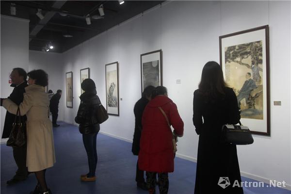 重庆商道文化展览馆以“迎新春”全国收藏爱好者艺术藏品展跨年