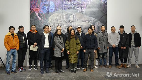“隐而未现”直面时代：第六届上海多伦青年美术大展启幕