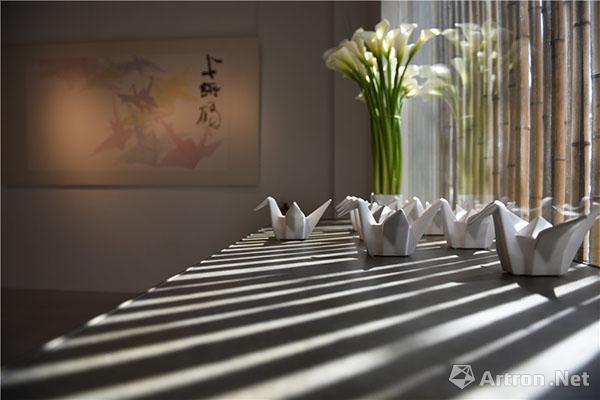 品味日式风物 “千纸鹤-冯峰作品展”于翰·艺术中心揭幕