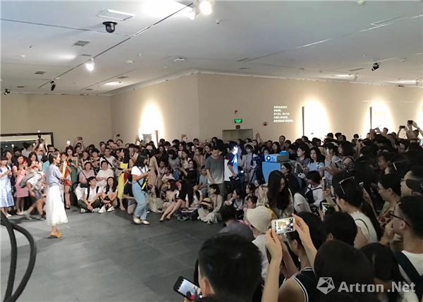 “信徒”展览开幕式现场