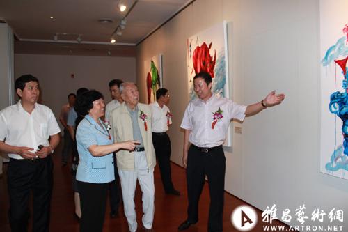 姜宏光艺术交流展在炎黄艺术馆开幕