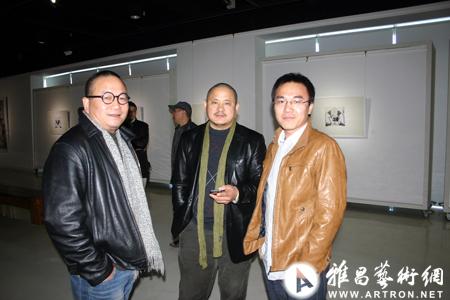 觀察 > 正文 附:參展藝術家簡歷: 王曉輝:1963年生於河北石家莊