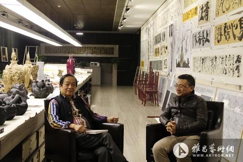 雅昌艺术网总经理朱文轶与韩美林先生就艺术创作举行对谈