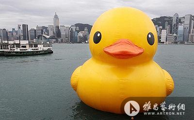 大黄鸭再来中国“吸金” 将到访杭州青岛等地