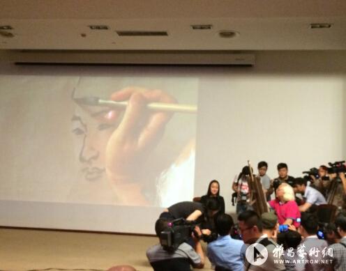 著名艺术家陈佩秋先生与吴山明在杭州对谈艺术