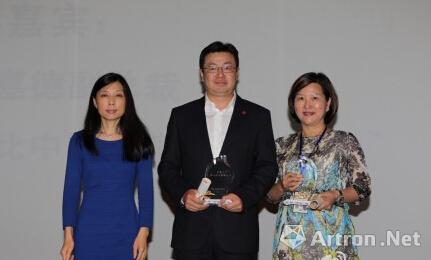 蘇富比荣获第一届“金艺术”奖最具影响力拍卖行奖