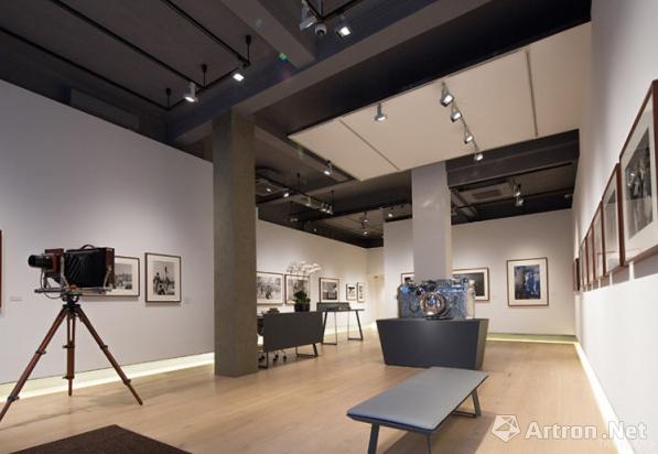 香港首个摄影博物馆18日开幕Elliott Erwitt经典作品将展