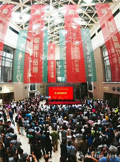 “第十二届全国美展”水彩·粉画展在武汉开幕 ()