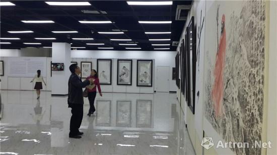 旅美画家陈兴杰书画作品展在京开幕