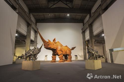 “金钢再现”施力仁雕塑巡回展在铸造美术馆举办