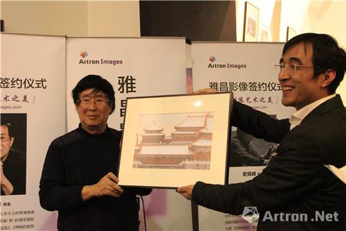 影像参展第九届文博会 签约李少白、史民峰两位摄影师
