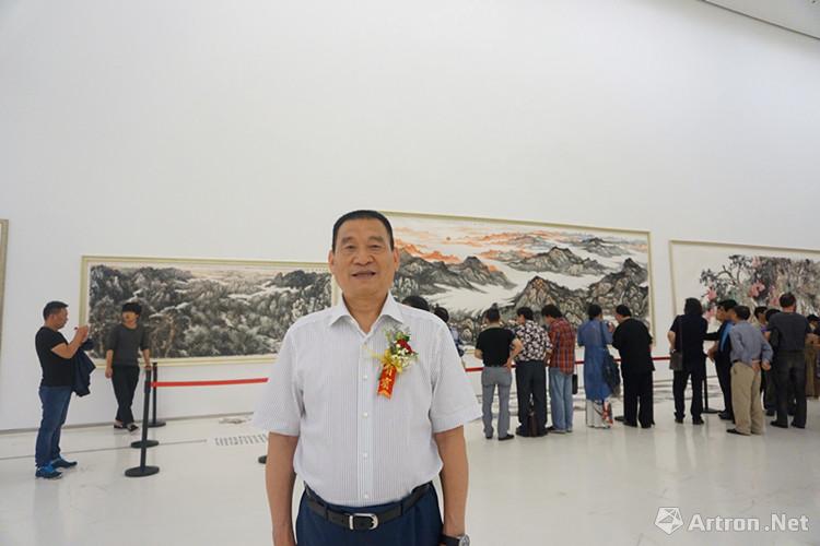 5红星书画院张书领院长表示：红星书画院坚持中国传统优秀文化为，以强军梦中国梦为目标，凝聚了一大批有从军经历和有军旅情怀的艺术家