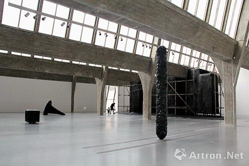 隋建国个展“触手可及”在佩斯北京开幕——雕塑，身体与物