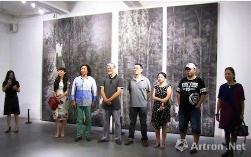 何玮明个展在太和艺术空间开幕 展现“生命的丛林”