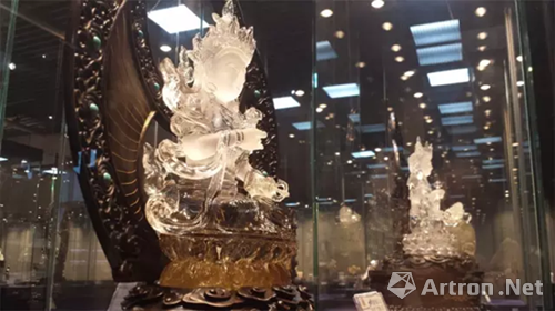 2015年首届中国天然水晶 “晶华奖”评选将举行