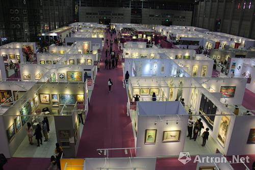 坚守大众路线 第四届深圳国际艺术博览会开幕
