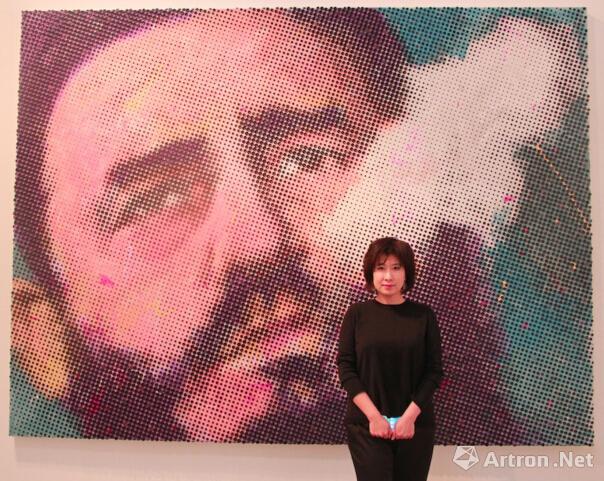 杨倩北京首展在程昕东艺术空间开幕 在画布上“扑捉时间”
