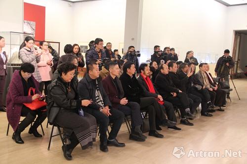 福建省非物质文化遗产工艺作品捐赠仪式在中国美术馆举行 把家宝变国宝