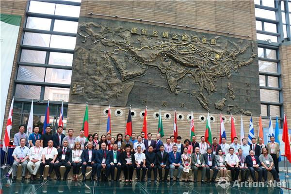 丝绸之路国际博物馆友好联盟成立    首届大会大唐西市举行