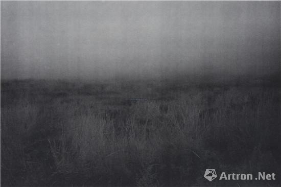 李昶,《池》No.1，丝网版画，4种黑色粉末套色，综合材料手绘，48×72.3cm，2016
