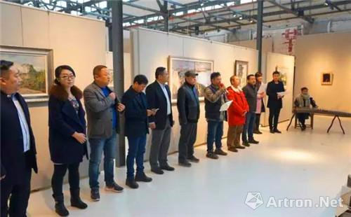 陕西省油画艺术研究会2016年度展　 会员作品个人精神风貌的集体展示